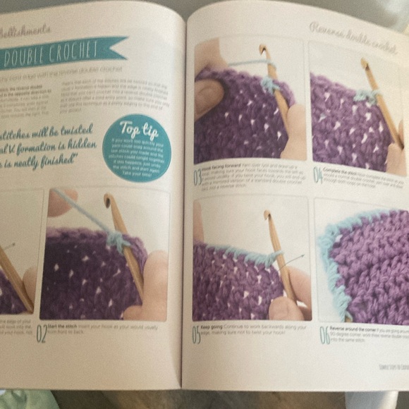 Simple Steps to Crochet Book - Picture 3 of 8